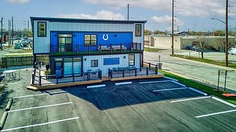 Indy Stadium Villas 711 L