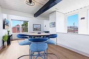 Indy Stadium Villas 711 L