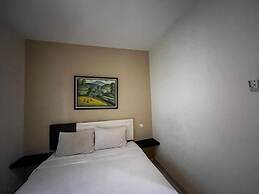 OYO 94442 Jebres Inn