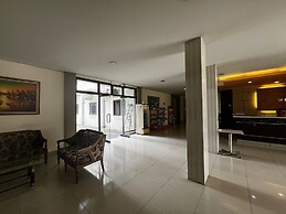 OYO 94442 Jebres Inn