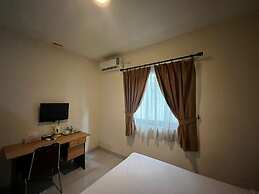 OYO 94442 Jebres Inn