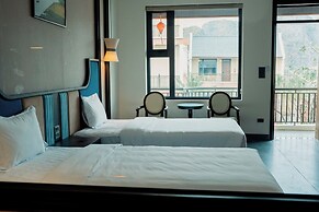 Tam Coc Center Luxury Hotel & Villa