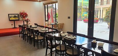 Tam Coc Center Luxury Hotel & Villa