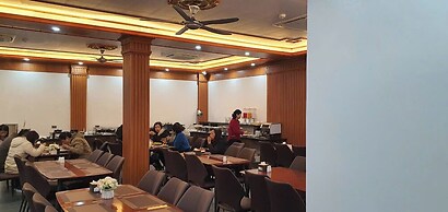 Tam Coc Center Luxury Hotel & Villa