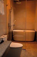 Tam Coc Center Luxury Hotel & Villa