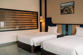 Tam Coc Center Luxury Hotel & Villa