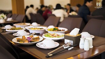 Tam Coc Center Luxury Hotel & Villa