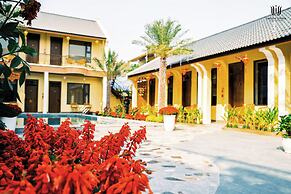 Tam Coc Center Luxury Hotel & Villa