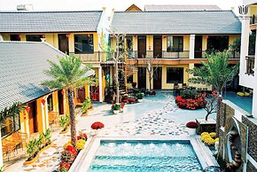 Tam Coc Center Luxury Hotel & Villa