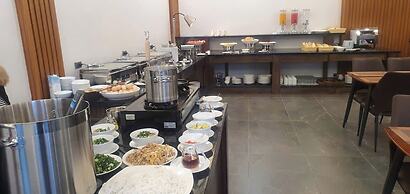 Tam Coc Center Luxury Hotel & Villa