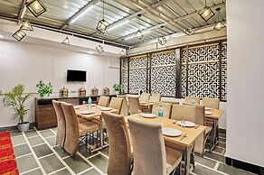 Treebo Elegant Palace