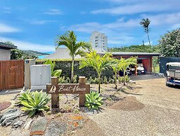 The BoatHouse - Private 4 bedroom house