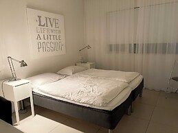 Halllandsnes Apartments