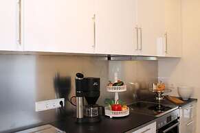 Halllandsnes Apartments