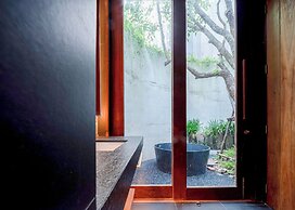 Vows Villa Beachfront