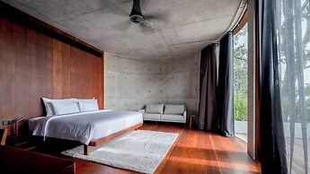 Vows Villa Beachfront