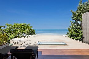 Vows Villa Beachfront