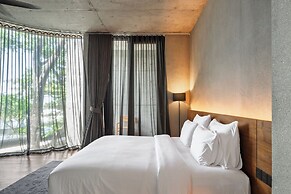 Vows Villa Beachfront