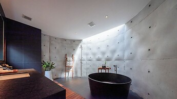 Vows Villa Beachfront