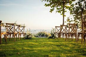 Vows Villa Beachfront
