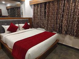 HOTEL MARUTI R