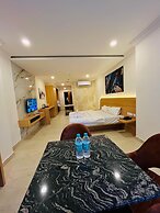 Richmond Inn and Suites