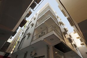 Hotel Dolphin Near IGI Airport