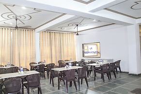 Hotel Dolphin Near IGI Airport