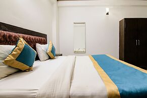 Hotel Dolphin Near IGI Airport