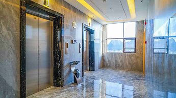 Yuntai Guanjing International Hotel