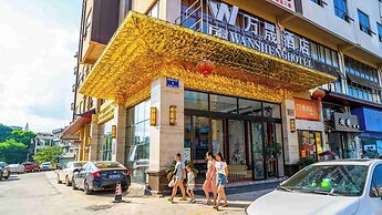 Yuntai Guanjing International Hotel