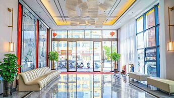 Yuntai Guanjing International Hotel