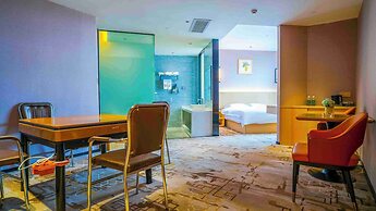 Yuntai Guanjing International Hotel