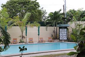 La Planta Hotel and Restaurant