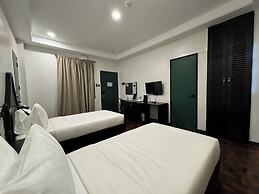 La Planta Hotel and Restaurant