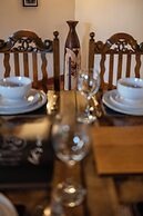 The Threshing Barn-Stunning 5 BD Retreat