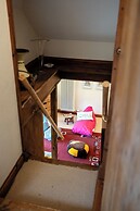 The Threshing Barn-Stunning 5 BD Retreat