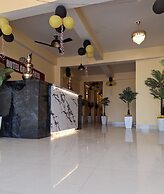 Hotel Grand Arya