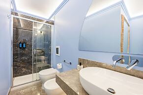 The Other Duomo House