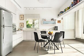 Old North Charming Stay by Sea N' Rent