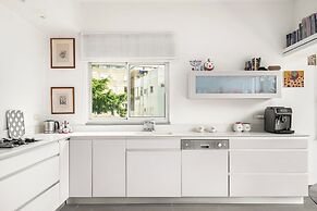 Old North Charming Stay by Sea N' Rent