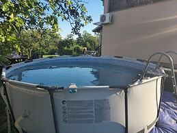 Vila Nera Banstol Cottage