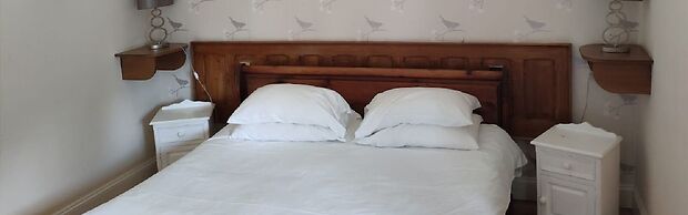 The Thatched Cottage Inn
