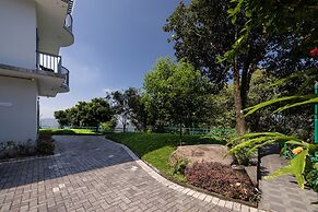 Avadale Idukki - Stag Groups Not Allowed