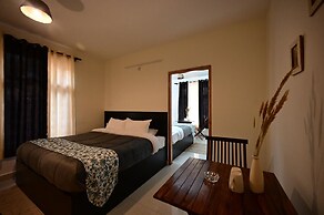 The Bulevar - Alpine