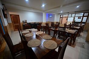 The Bulevar - Alpine