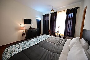 The Bulevar - Alpine