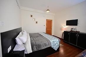 The Bulevar - Alpine