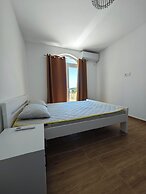 Luna Apartments