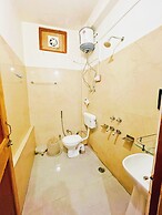 Chalo Challal Hotel & Cafe